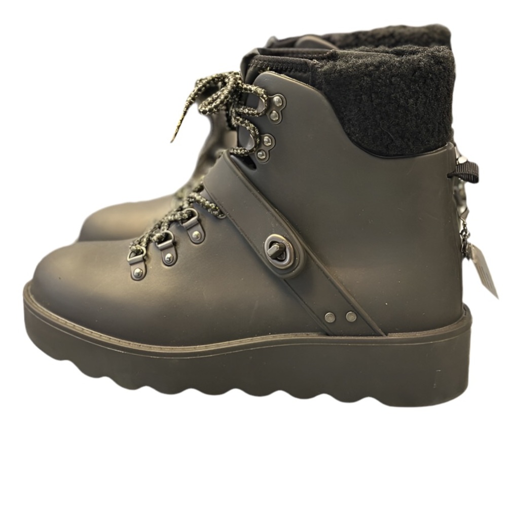 Coach Winter Boot Size 8b